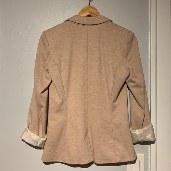 H&M Fitted Blazer - Picture 2 of 3